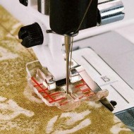 Husqvarna Viking 412927445 Clear quilt foot with side guide
