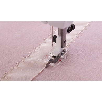 Husqvarna Viking 413058445 Transparent foot with central slat