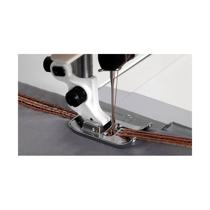 Husqvarna Viking 412989945 pied-de-biche à 7 trous avec enfile-aiguille