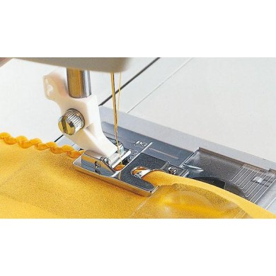 Husqvarna Viking 411852045 Hemming Foot 3 mm Doll