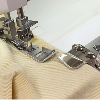 Husqvarna Viking 920634096 Cover stitch hem attachment