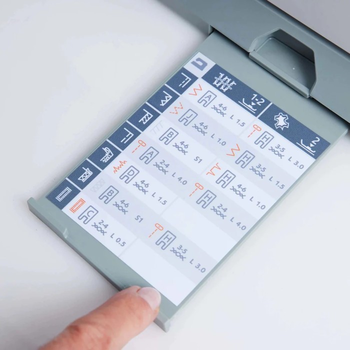 Husqvarna Viking Onyx 15 Mechanical Sewing Machine