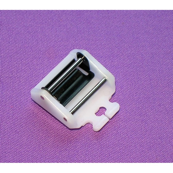 Pfaff 820287096 Piedino per cerniere