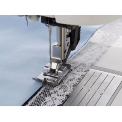 Pfaff 821142096 Narrow edge foot with IDT