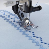 Pfaff 820916096 Transparent foot with open ends with IDT system