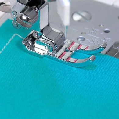 Singer 250026702.06 6mm Quilting Foot