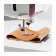 Husqvarna Viking Designer Topaz 65 Macchina per cucire e ricamare