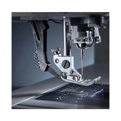 Pfaff Expression 720 Special Edition Electronic Sewing Machine