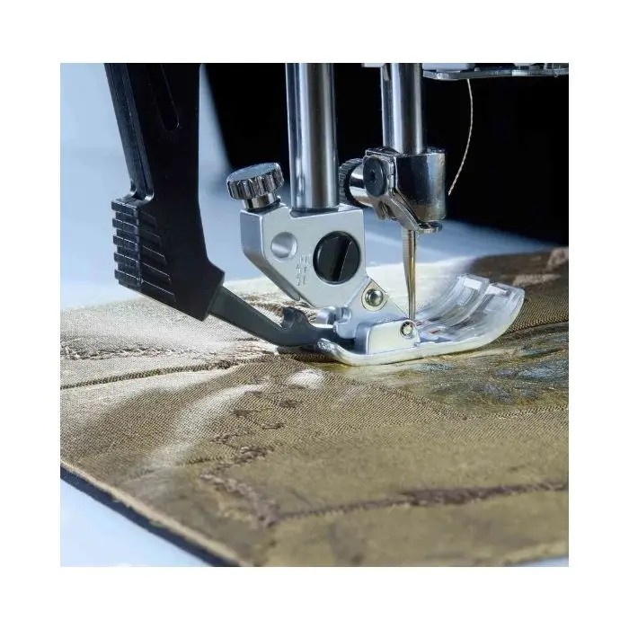 Pfaff Quilt Expression 725 Macchina per cucire elettronica