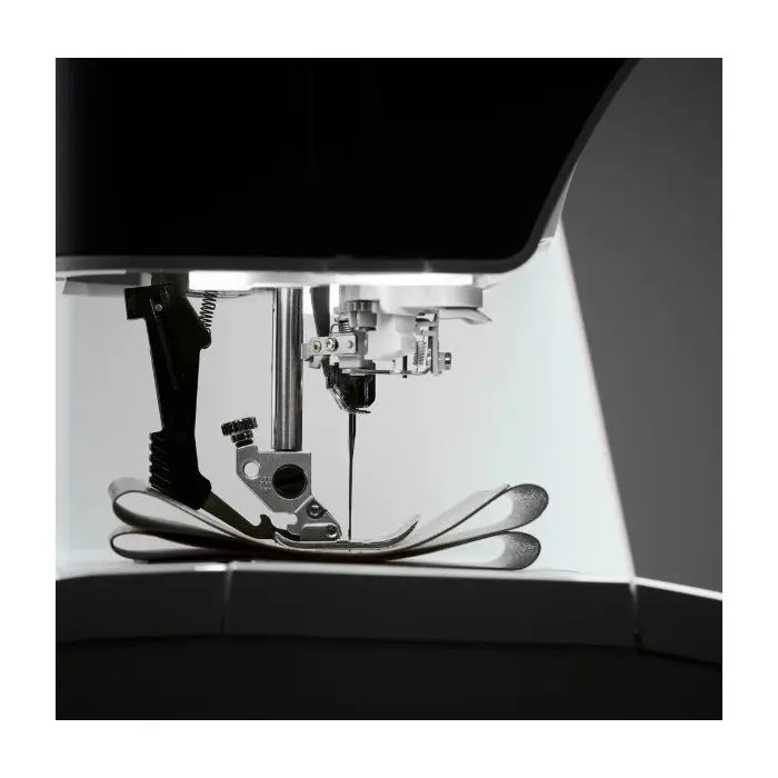 Pfaff Expression 720 Special Edition Electronic Sewing Machine