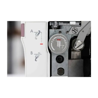 Husqvarna Viking Amber Air S500 - Taglia cuci con punto copertura e infilatura ad aria