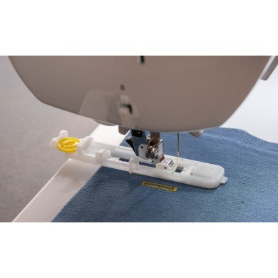 Macchina da cucire elettronica Brother Inventio NV 1150 con piedino tagliacuci