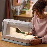 Husqvarna Viking Sapphire 930 Electronic Sewing Machine