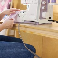 Husqvarna Viking Amber Air S400 Air Threading Overlock