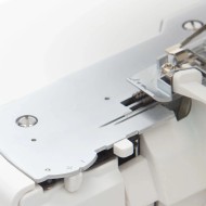 Macchina tagliacuci HUSQVARNA® VIKING® AMBER™ S | 300 con piano allungabase