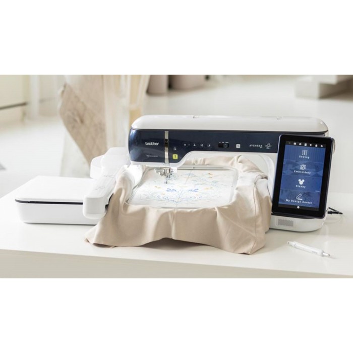 Macchina per cucire e ricamare Brother Aveneer EV1