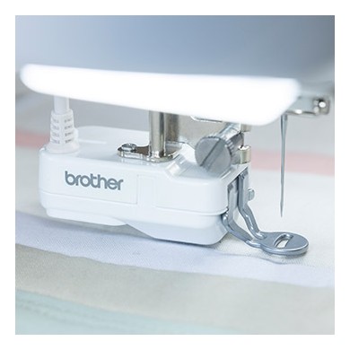 Sewing and embroidery machine Brother Innov-is M280D Disney