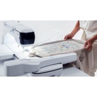 Macchina per cucire e ricamare Brother Aveneer EV1