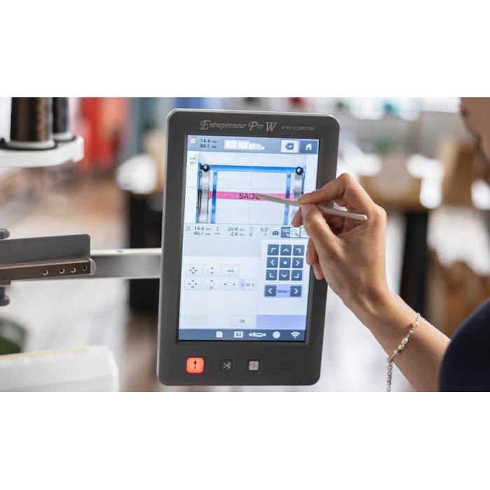 Brother PR 1060W Macchina ricamatrice professionale