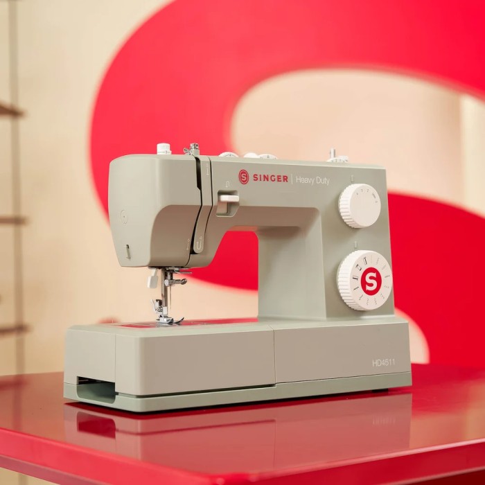 Singer Heavy Duty 4511- Macchina per cucire meccanica con piedino tagliacuci
