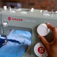 Singer Heavy Duty 4511- Macchina per cucire meccanica con piedino tagliacuci