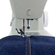 Singer Heavy Duty 4511- Macchina per cucire meccanica con piedino tagliacuci