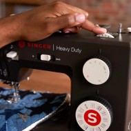 Singer Heavy Duty 4532 - Next Evolution Charcoal Macchina per cucire meccanica con piedino tagliacuci