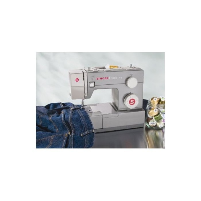 Singer Heavy Duty Sewing Machine 4411