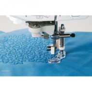 Foot for quilts and quilting