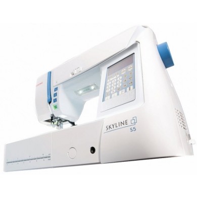Janome Skyline S5