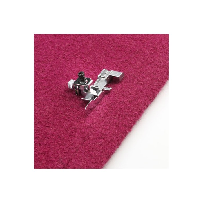 Invisible hem foot Pfaff