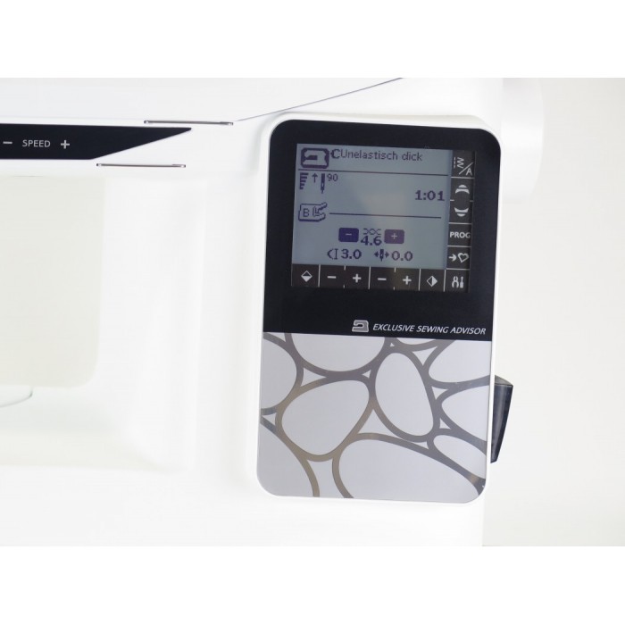 Husqvarna Viking Opal 690Q Electronic Sewing Machines