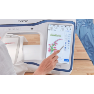 Brother Innov-is Stellaire XE1 Disney Macchina ricamatrice