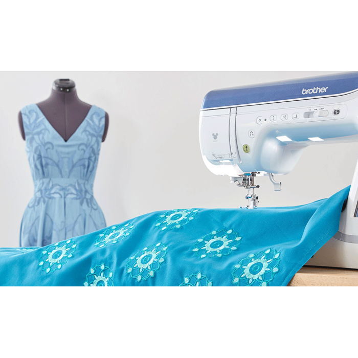 Macchina per cucire e ricamare Brother Innov-is Stellaire XJ1 Disney